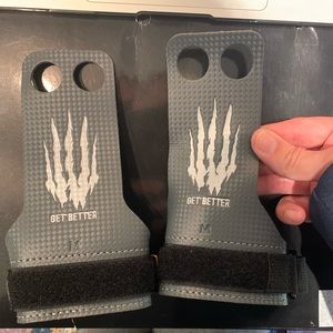 Bear Komplex 2 hole grips